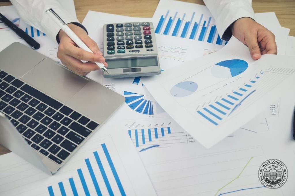 Level 4 Diploma in Accounting and Finance